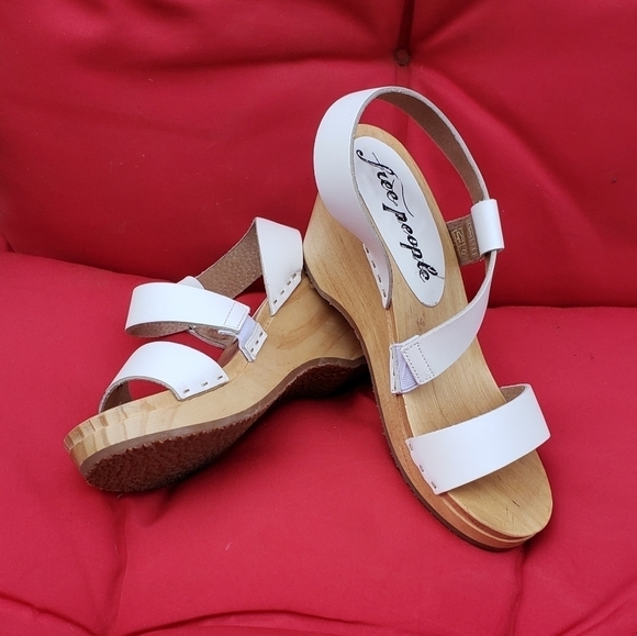 FREE PEOPLE Dune White Beach‎ Clog Wooden Sandal - Picture 2 of 6